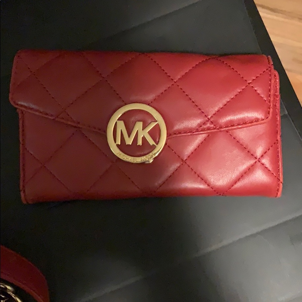 Michael kors red wallet
